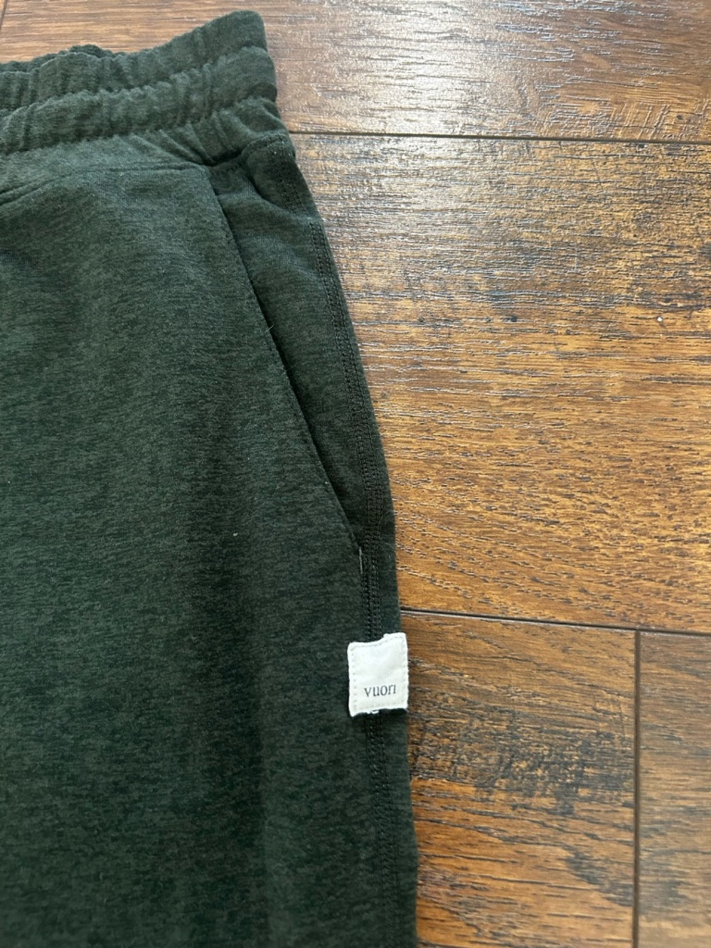 Vuori Performance Joggers women’s dark green - Picture 2 of 4